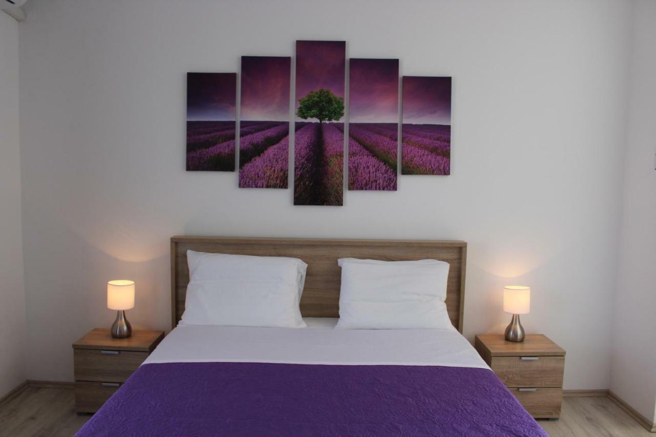 Apartment Tip Top โรวีน ภายนอก รูปภาพ